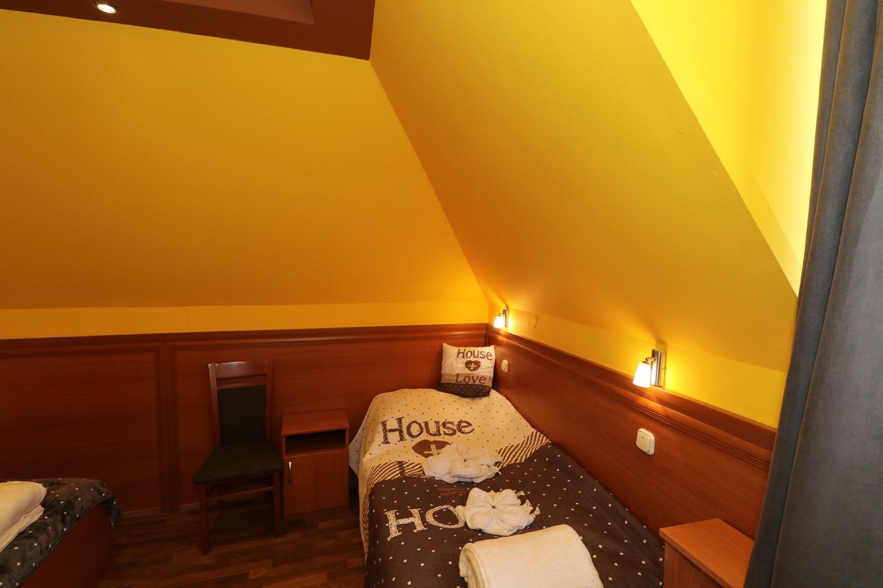 Bed and Breakfast Székelykert Panzió Miskolc Exterior foto